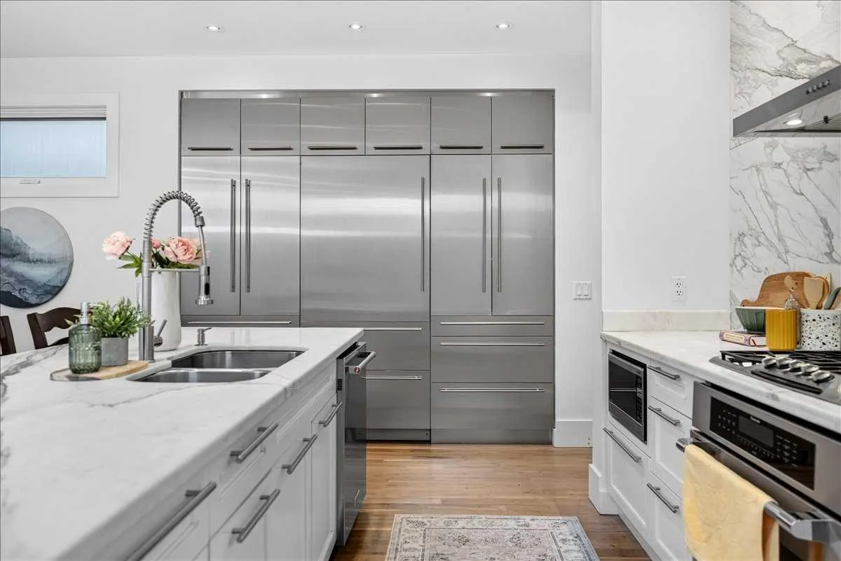 3815 7a Sw Street, Calgary