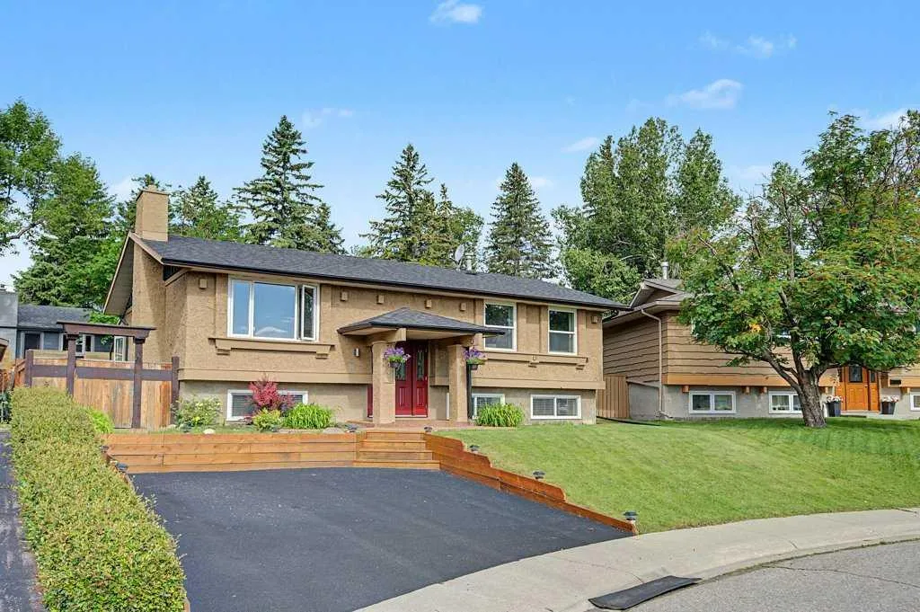 623 Cantrell Sw Place, Calgary