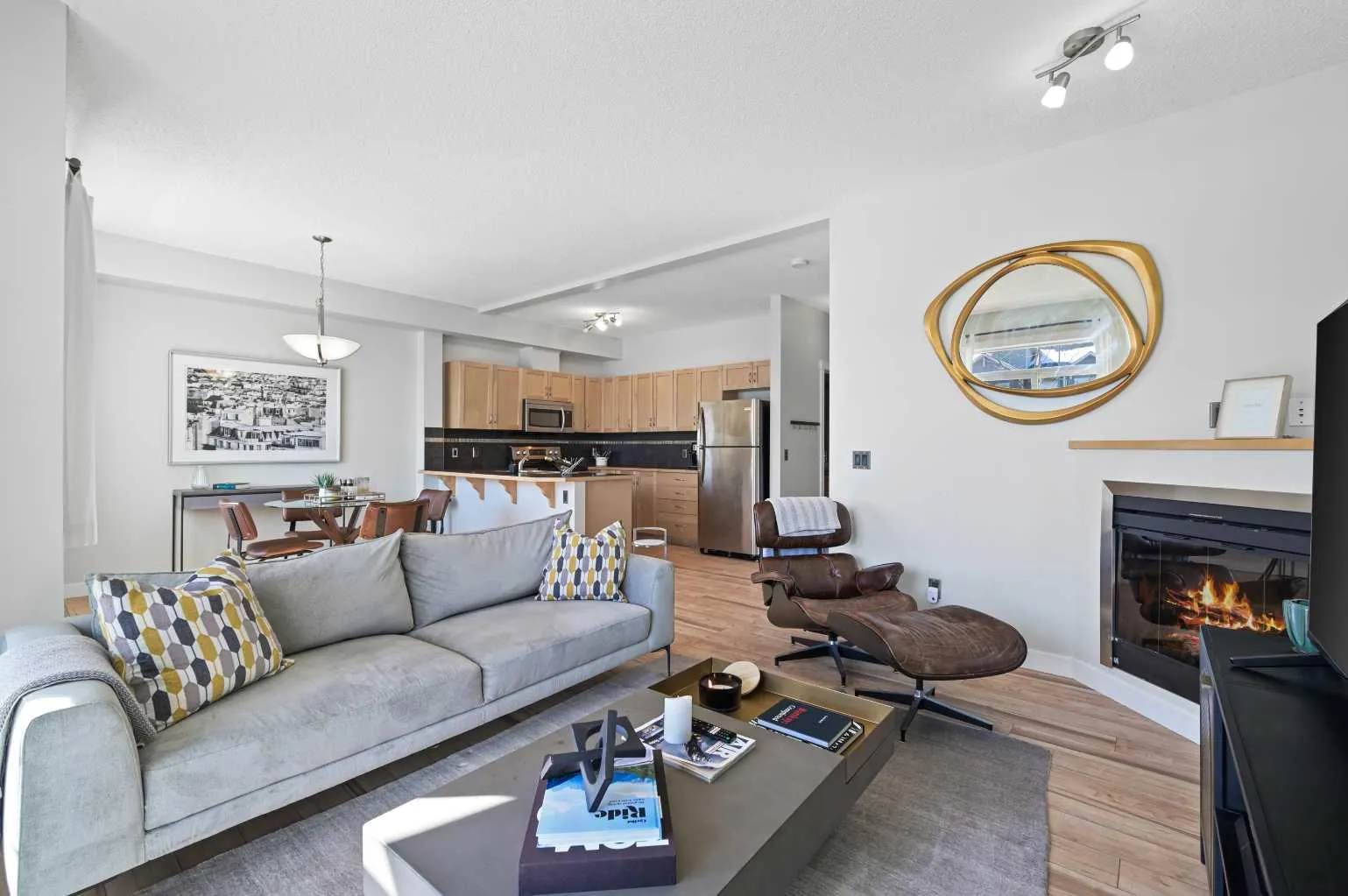 211 Aspen Stone Sw Boulevard Unit 2205, Calgary