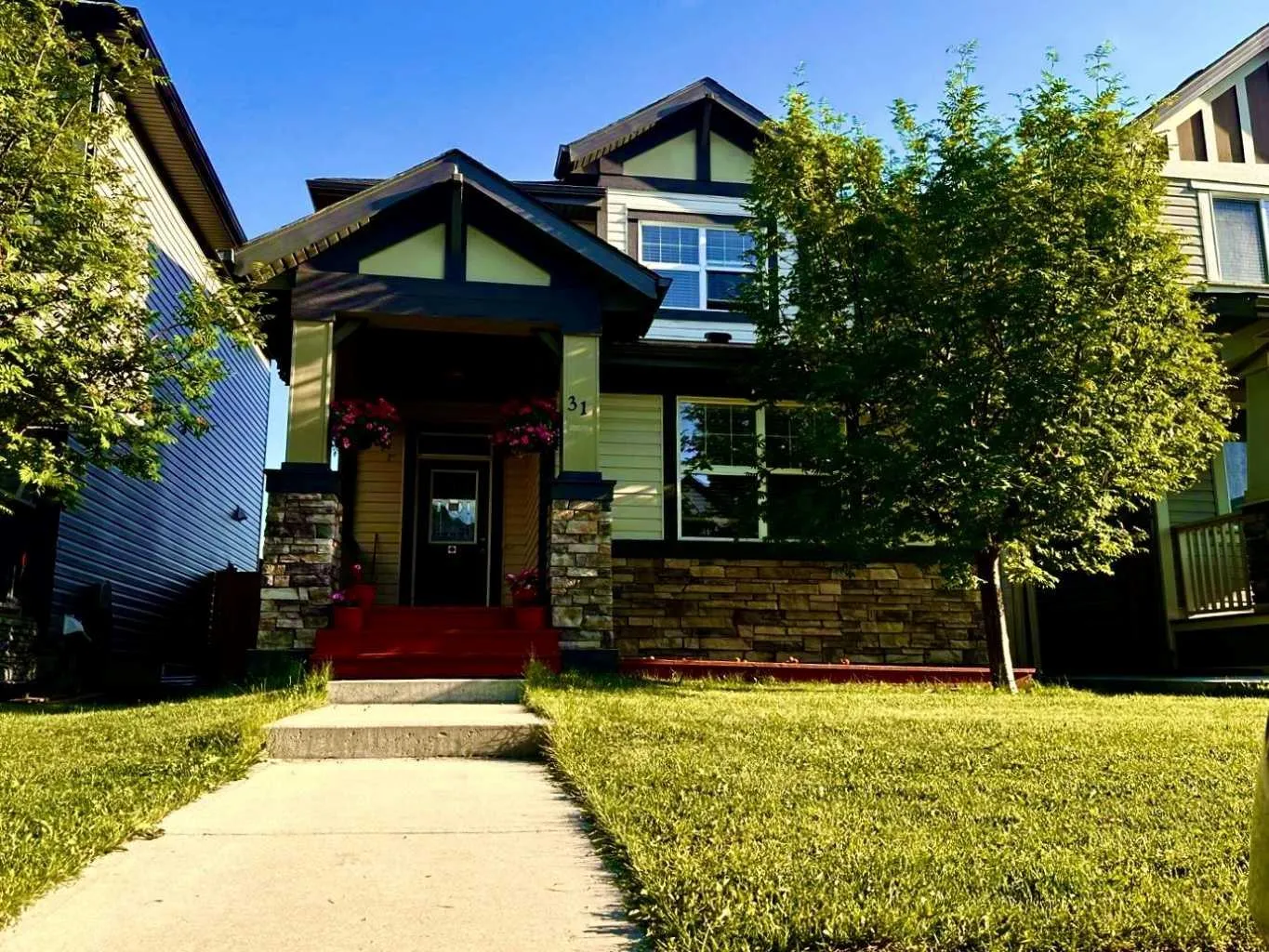 31 Skyview Springs Ne Rise, Calgary