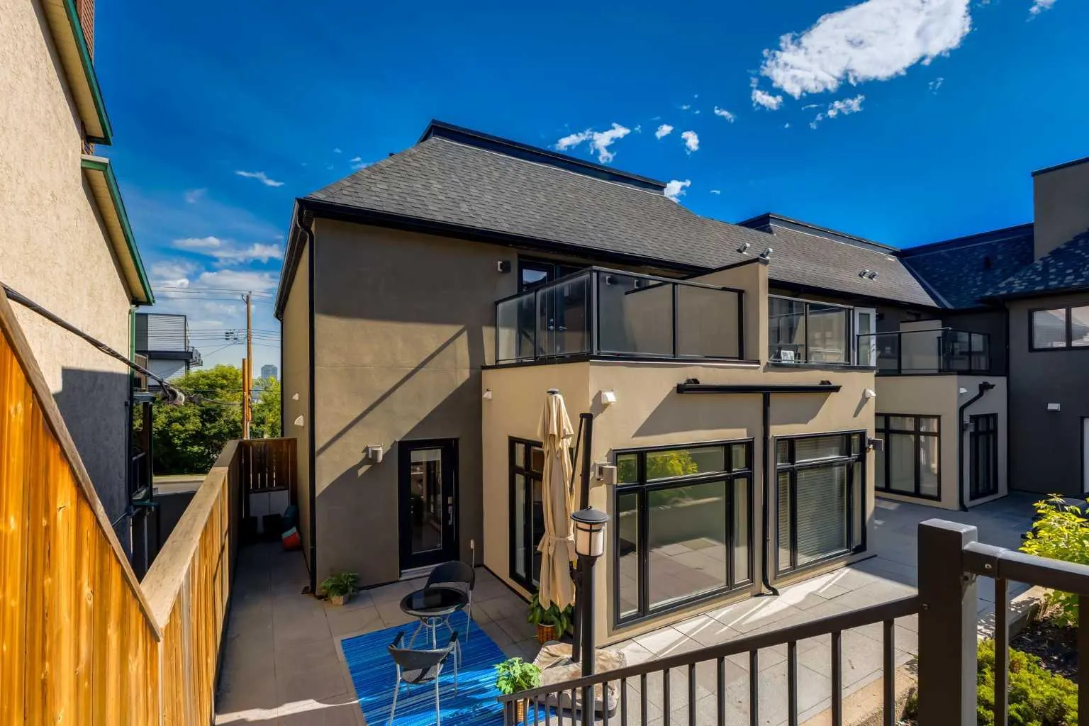 1513 23 Sw Avenue, Calgary