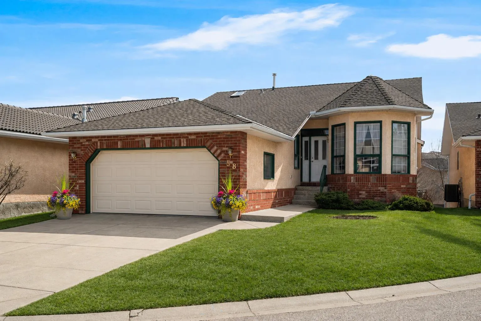 58 Evergreen Sw Bay, Calgary