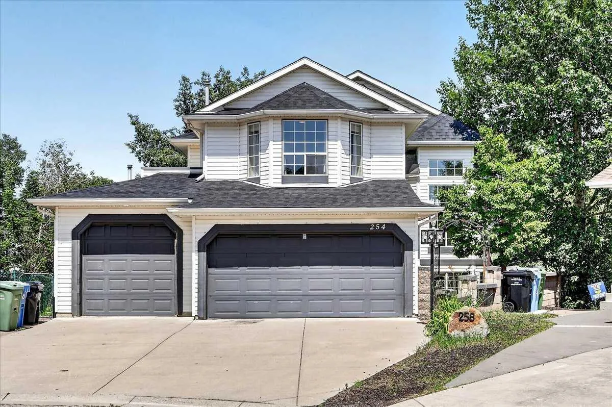 254 Douglas Glen Se Heath, Calgary
