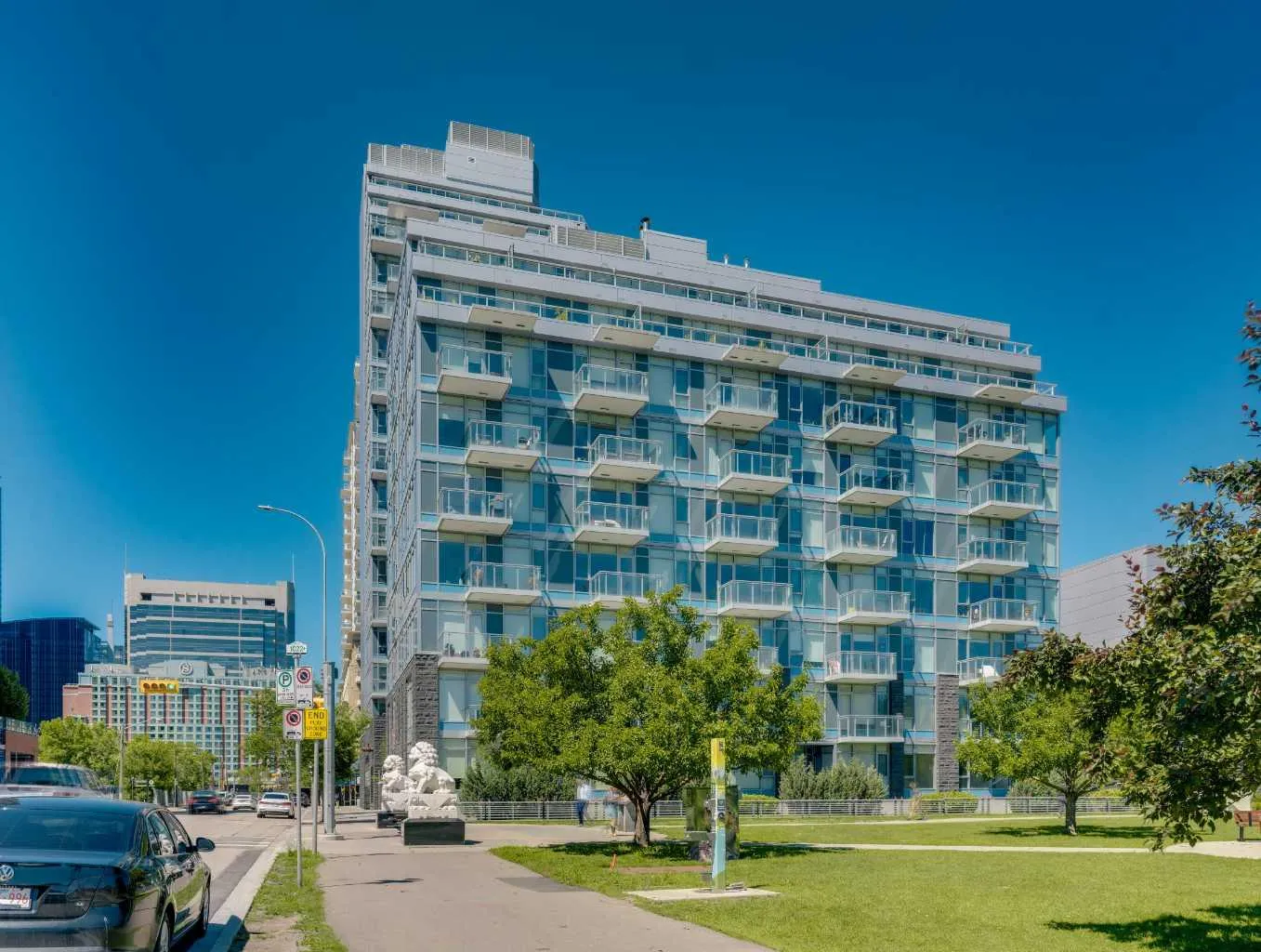 118 Waterfront Sw Court Unit 806, Calgary