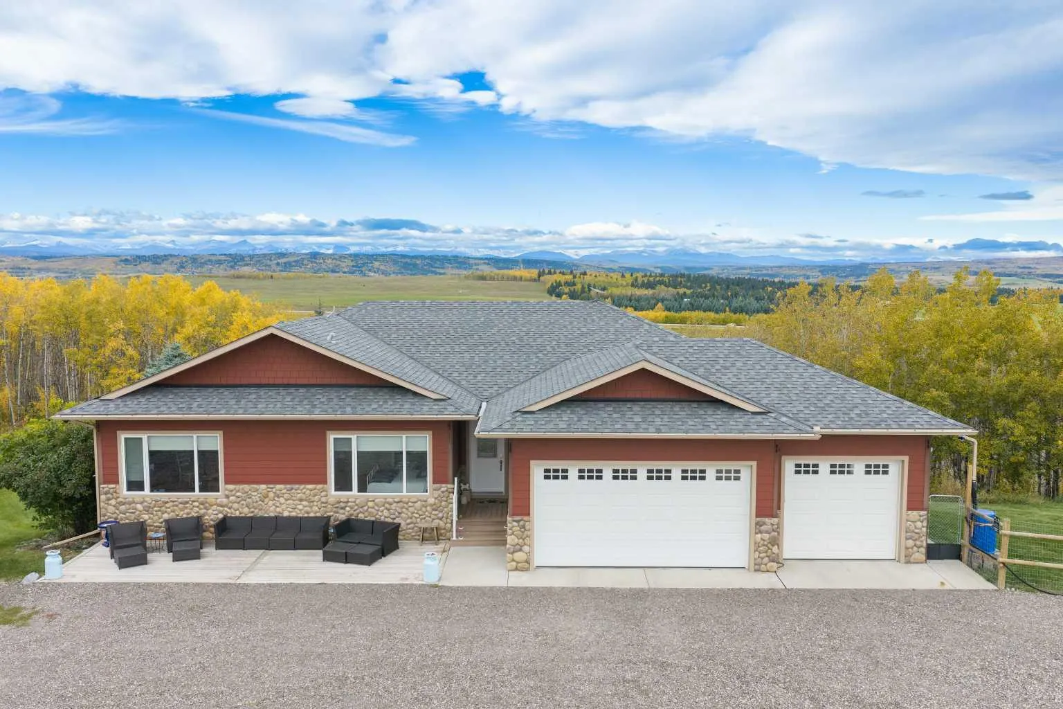 200042 198 W Avenue Unit 200, Foothills County