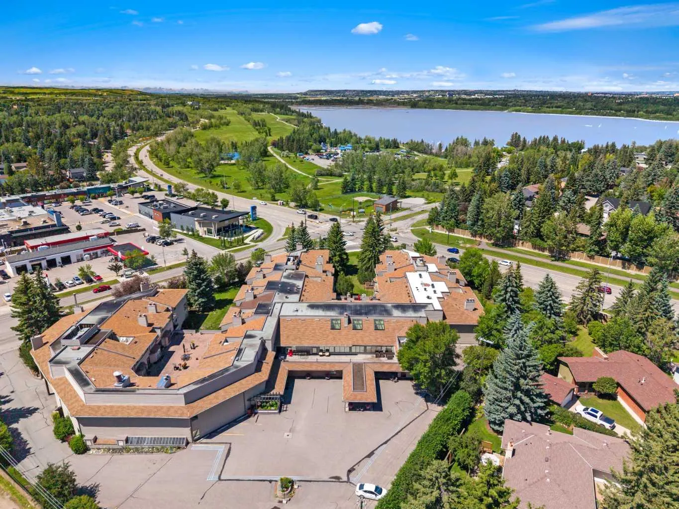 2425 90 Sw Avenue Unit 207, Calgary