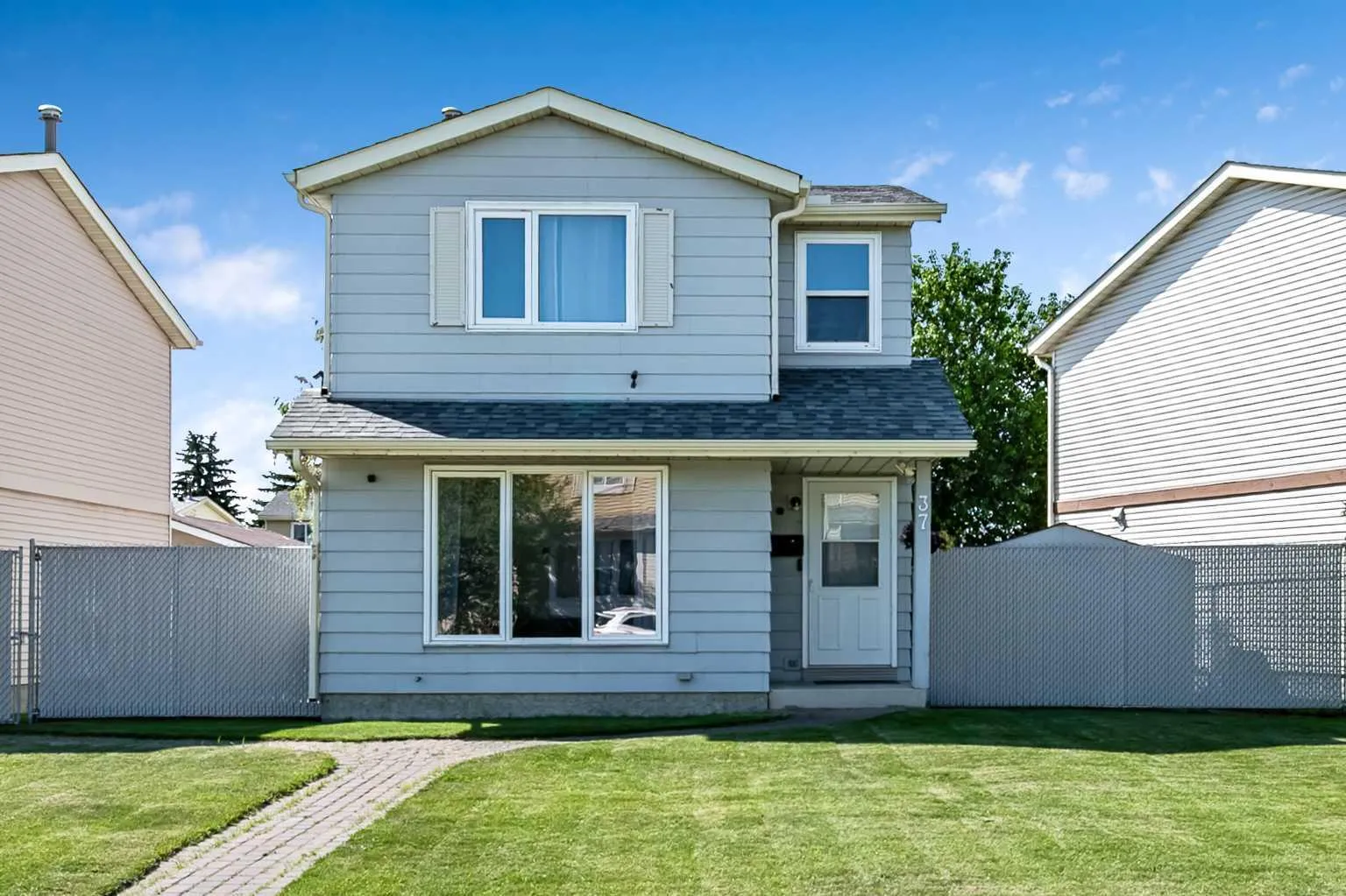 37 Erin Woods Se Place, Calgary