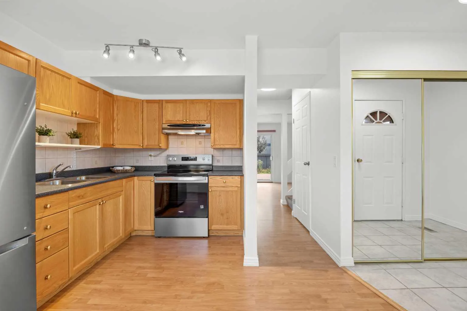 6223 31 Nw Avenue Unit 605, Calgary