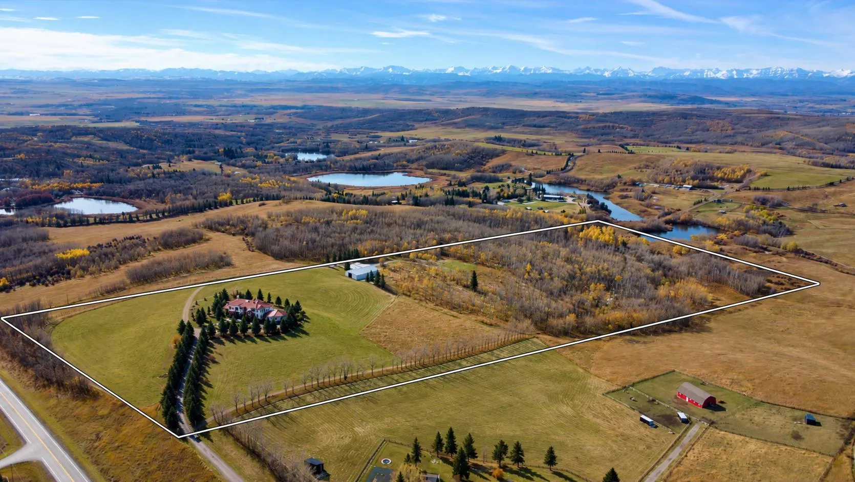 112067 292 W Avenue, Foothills County