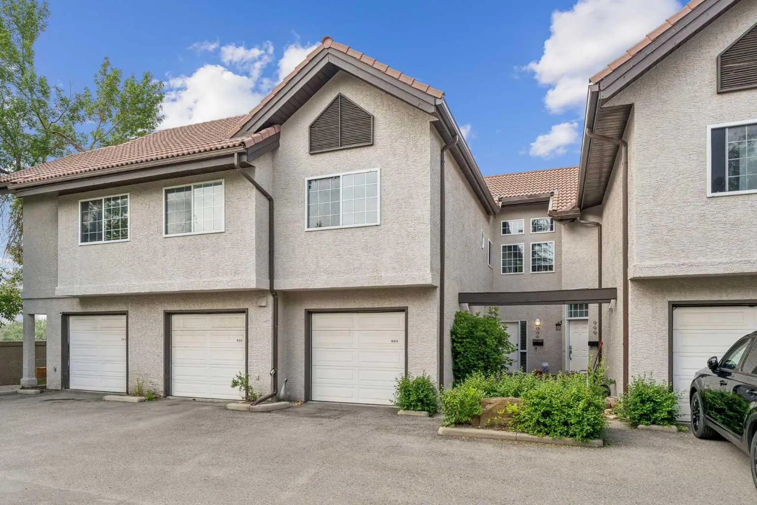 1997 Sirocco Sw Drive Unit 604, Calgary
