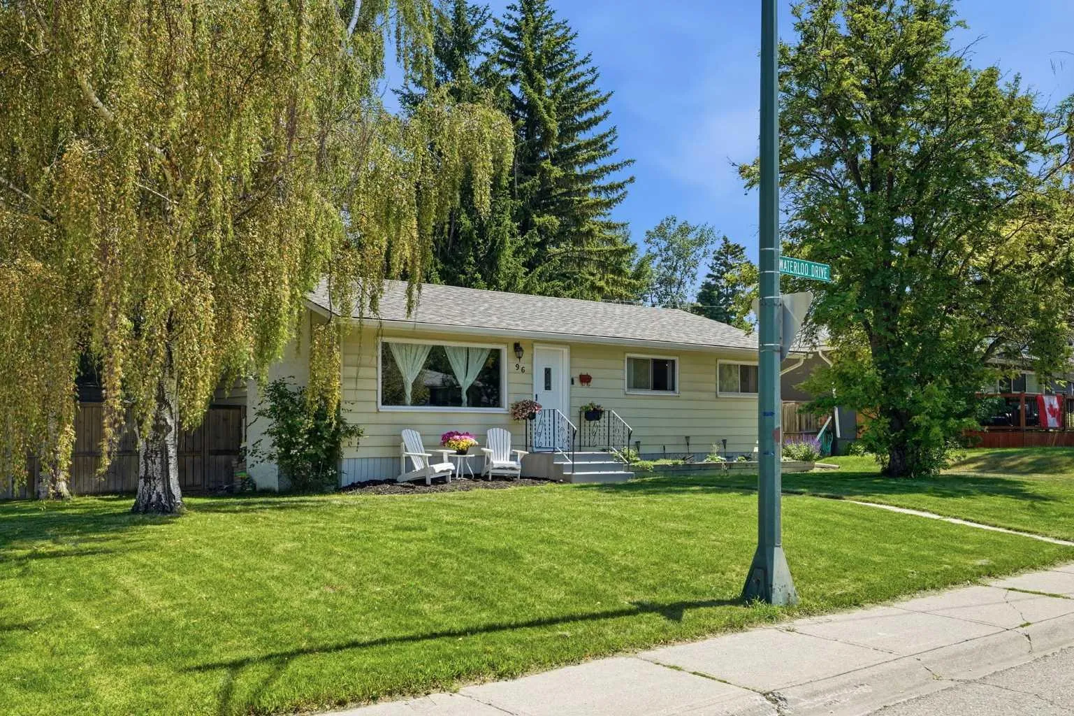 96 Waterloo Sw Drive, Calgary
