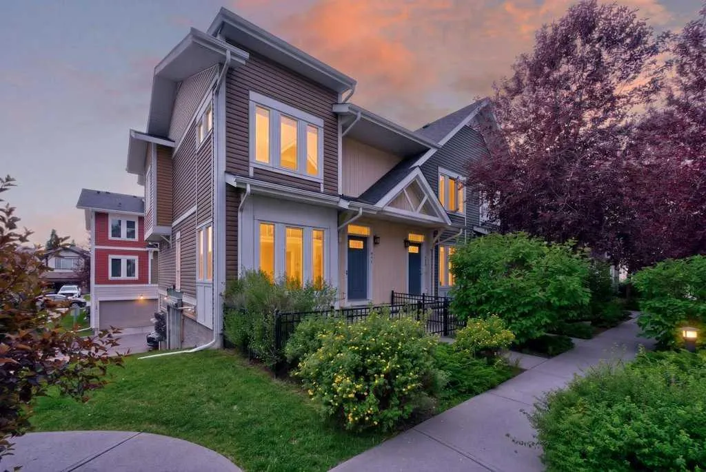 721 Auburn Bay Se Square, Calgary