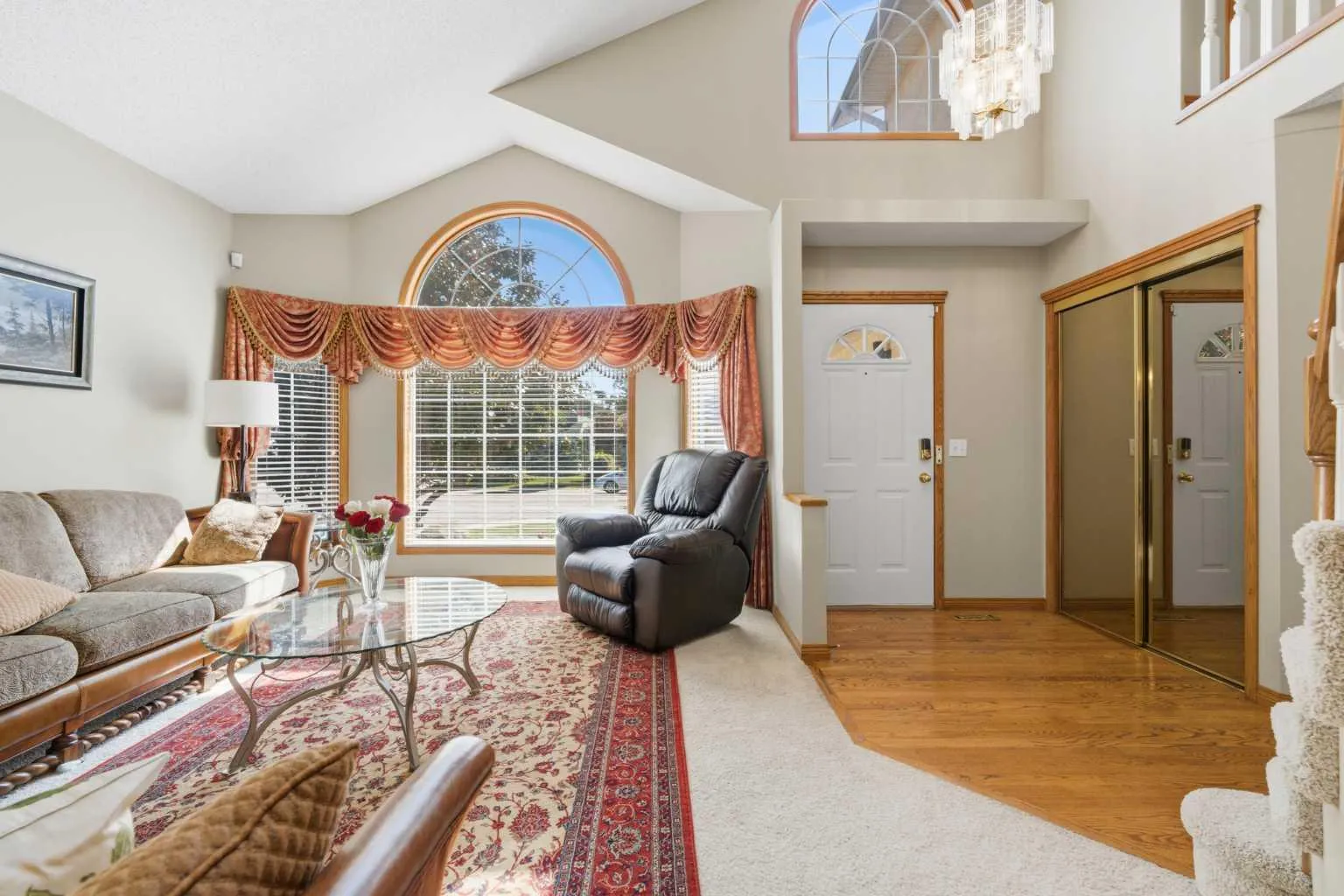 71 Woodpark Sw Close, Calgary
