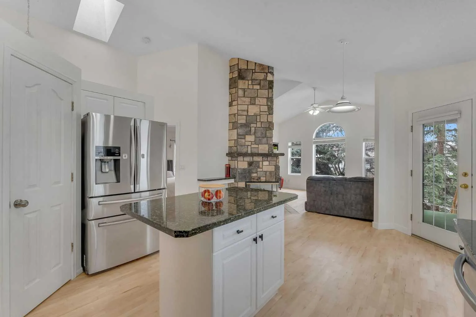 44 Douglas Glen Crescent, Calgary