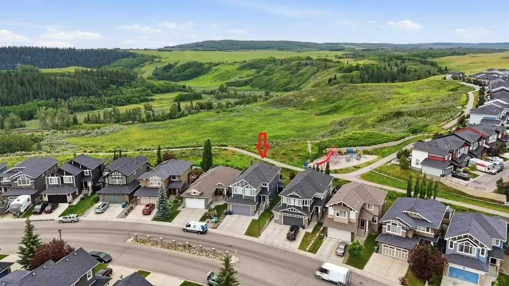 27 Jumping Pound Terrace, Cochrane