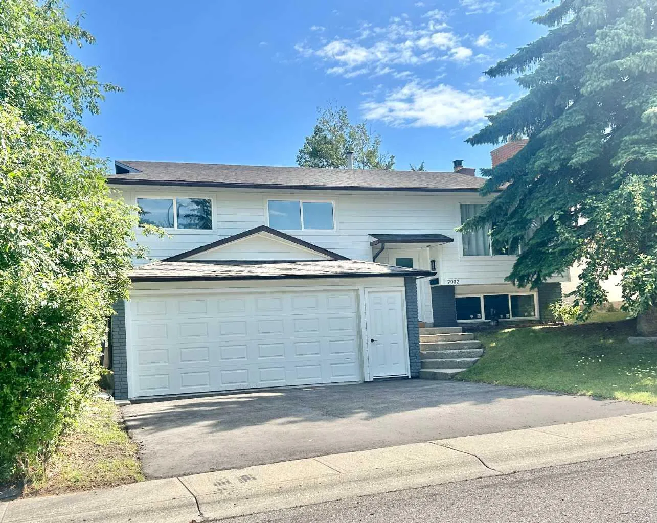7032 78 Nw Street, Calgary