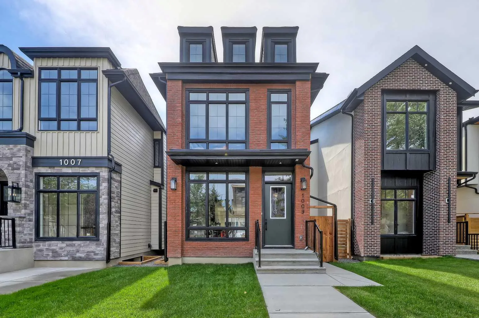1009 18 Nw Avenue, Calgary