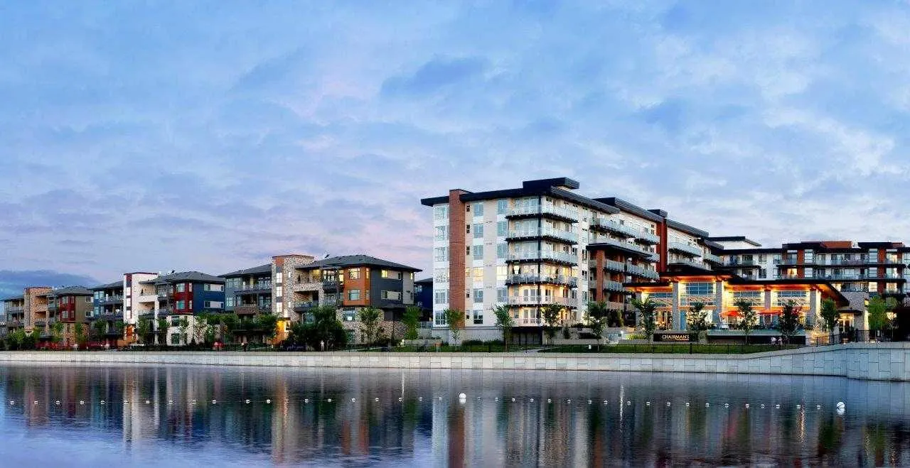 23 Mahogany Se Circle Unit 101, Calgary