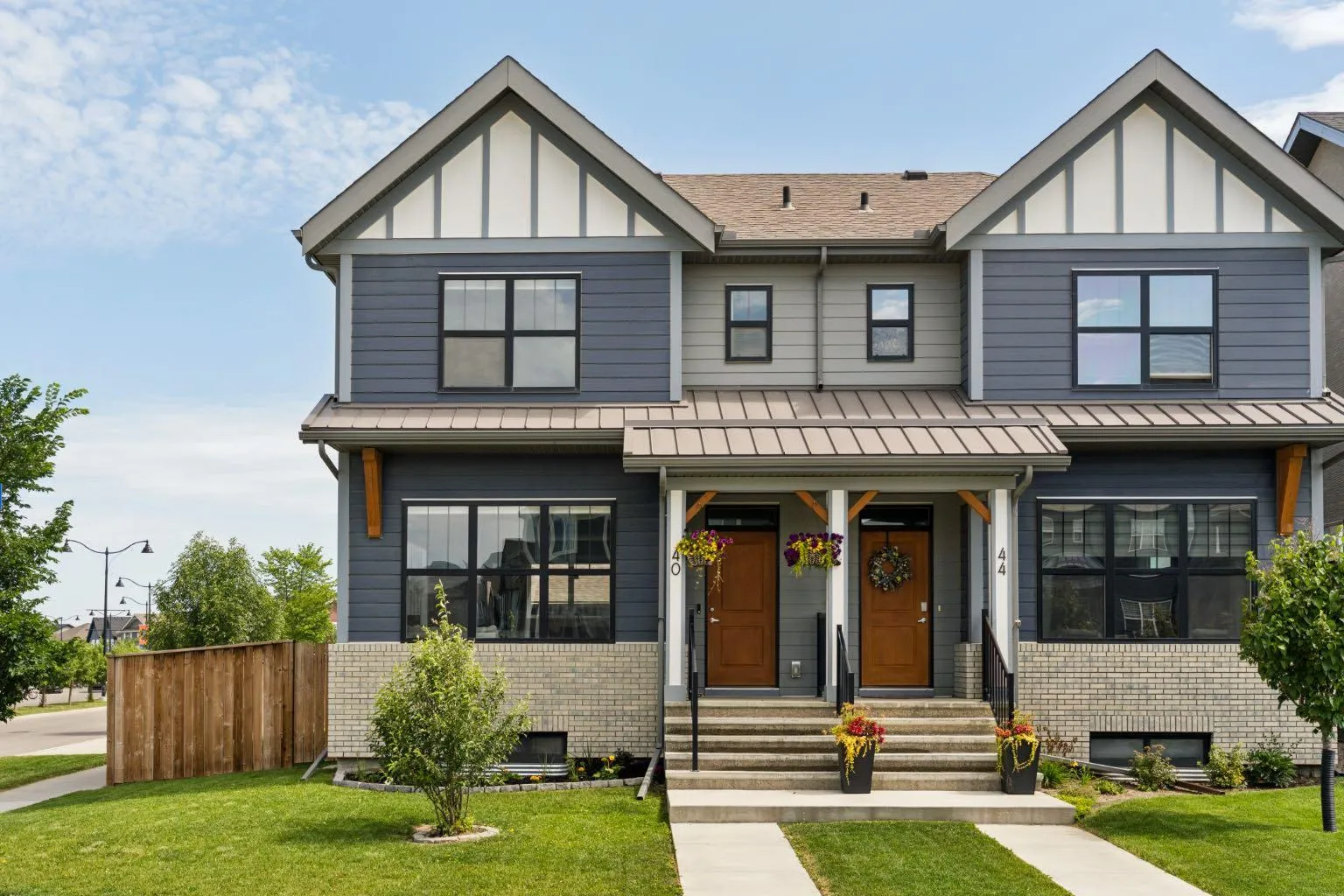 40 Magnolia Se Parade, Calgary