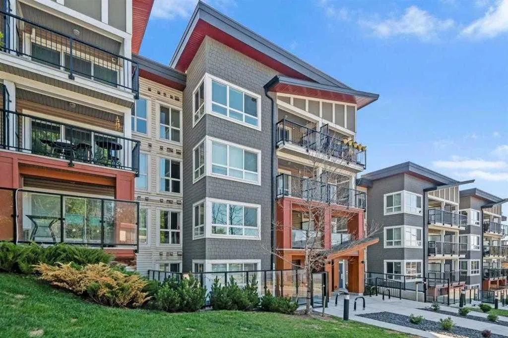 510 Edmonton Ne Trail Unit 128, Calgary