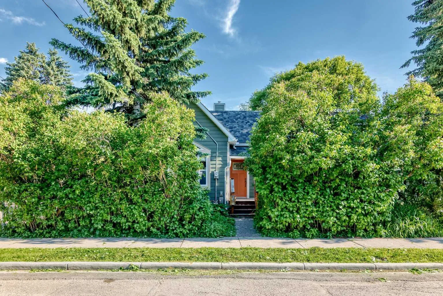 43 New Se Street, Calgary