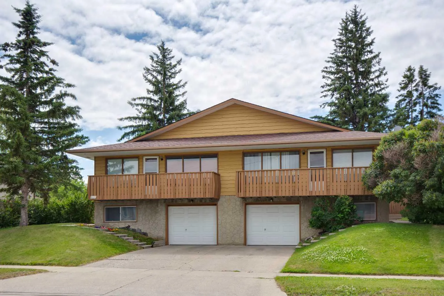 6215 Rundlehorn Ne Drive, Calgary