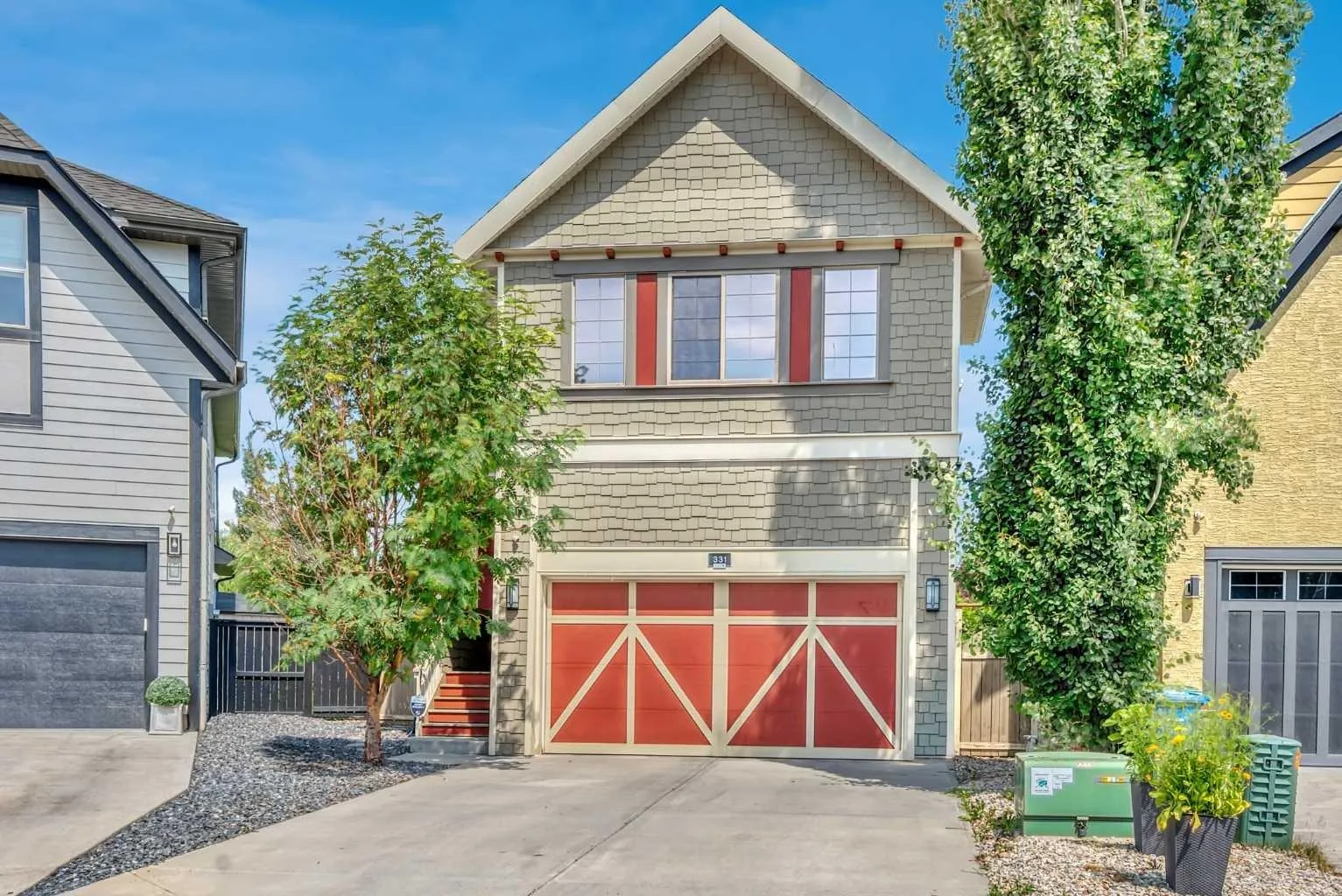 331 Mahogany Se Court, Calgary