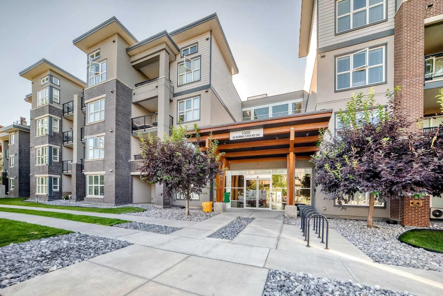 95 Burma Star Sw Road Unit 1210, Calgary