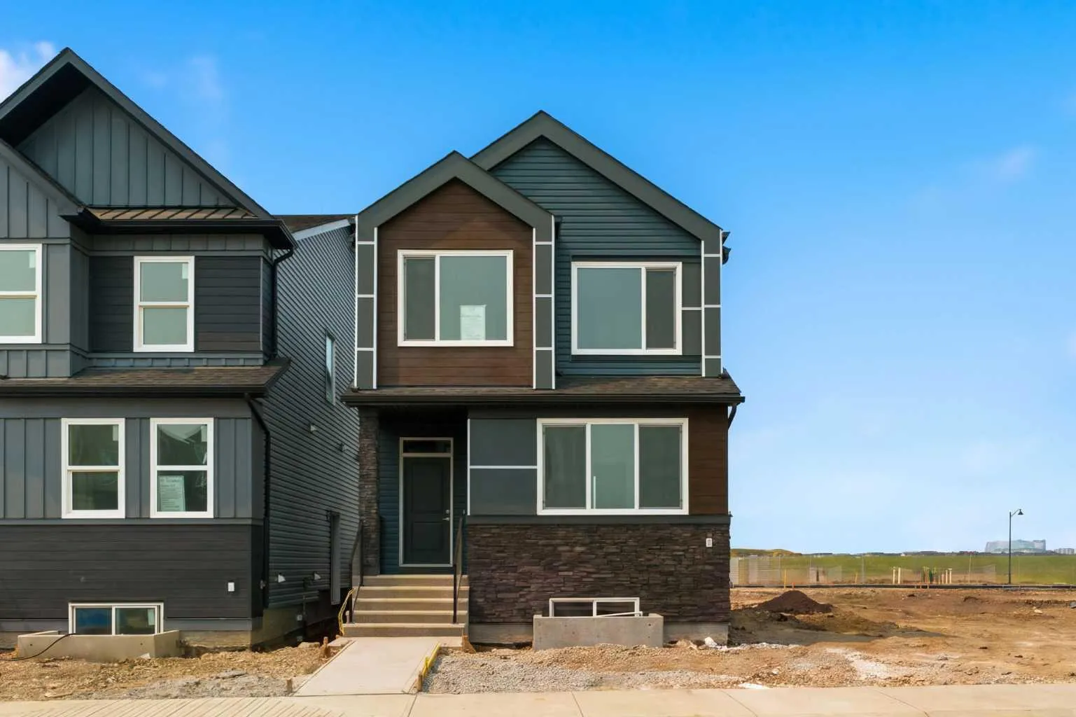 37 Rosemary Se Gardens, Calgary