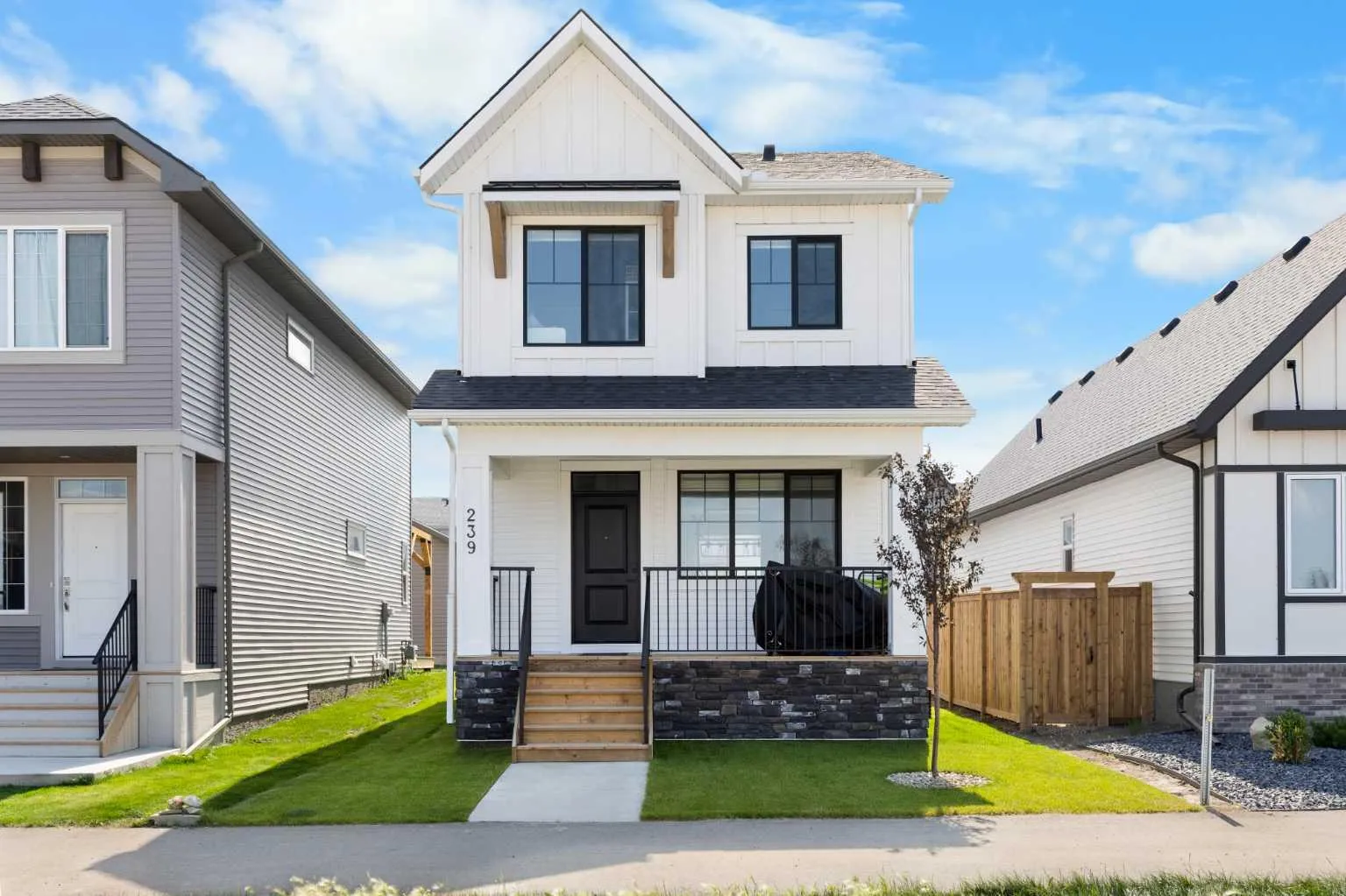 239 Vista Road, Crossfield
