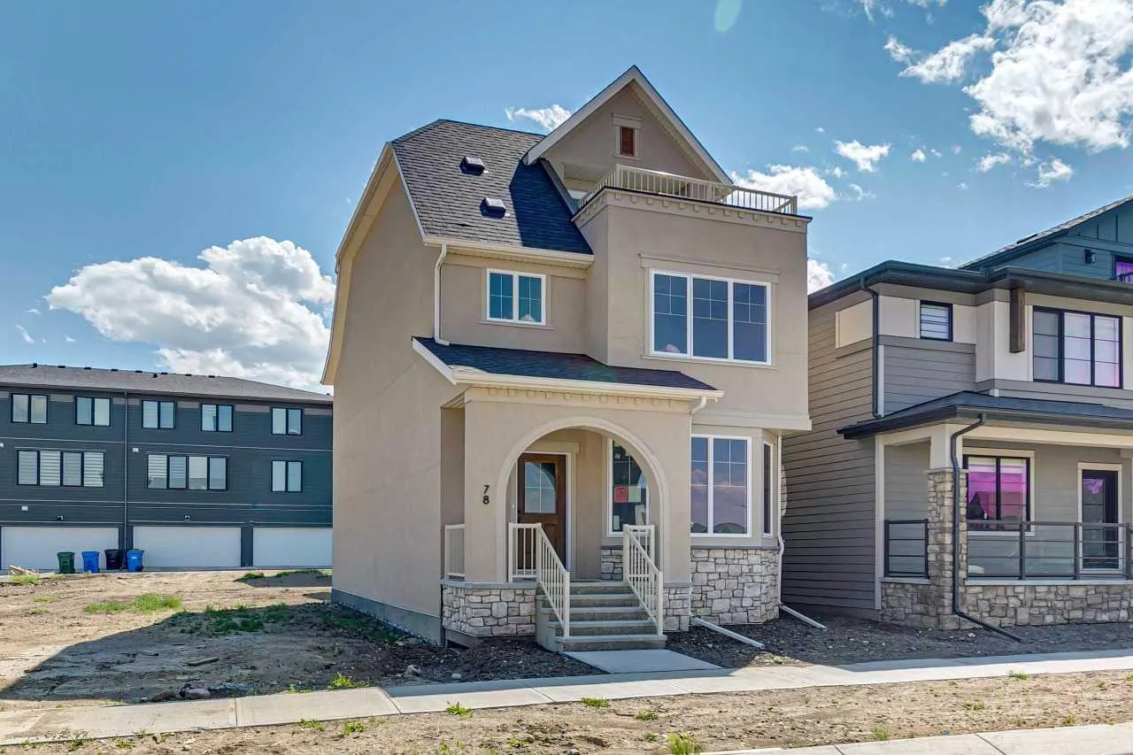 78 Bluerock Sw Hill, Calgary