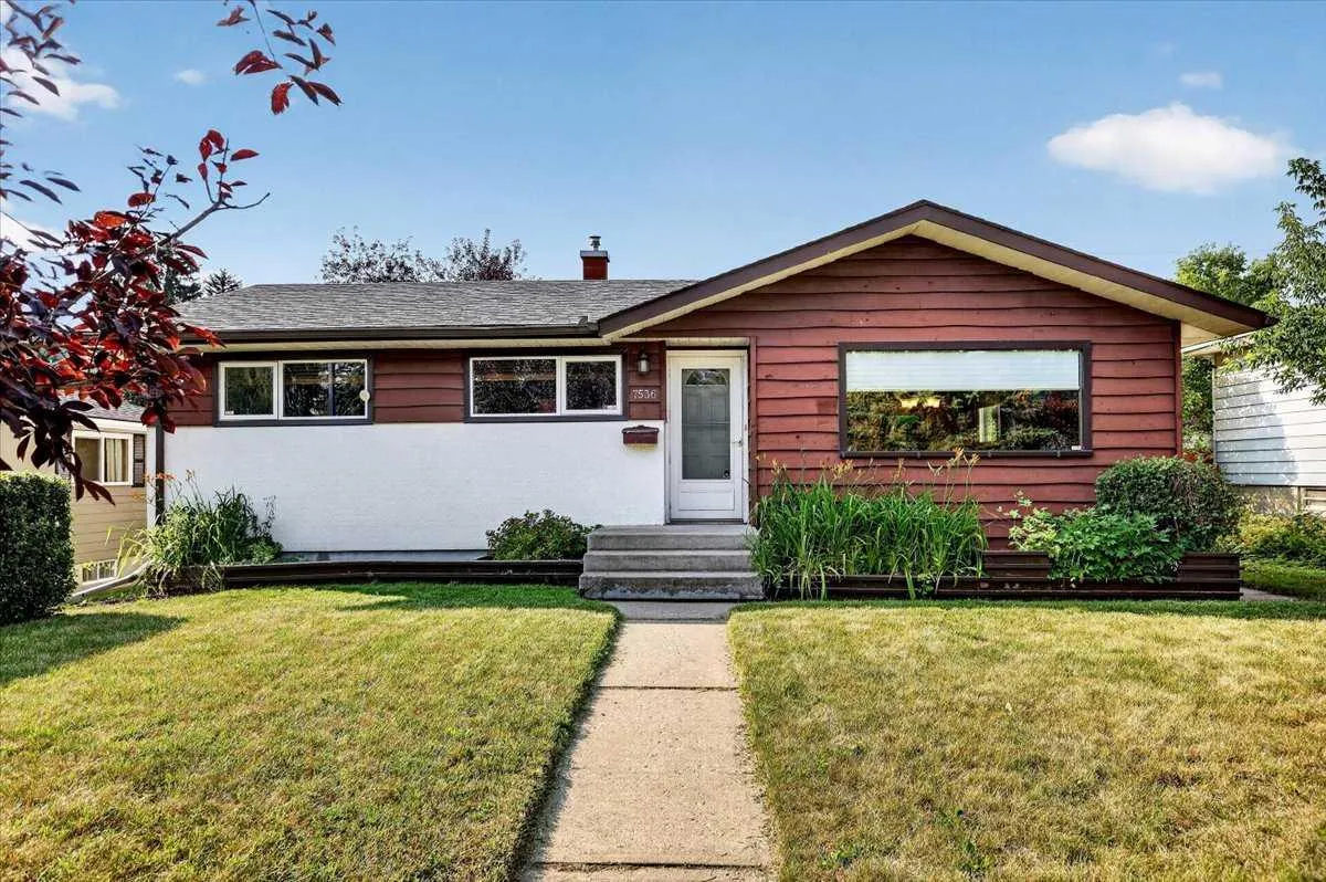 7536 Fleetwood Se Drive, Calgary