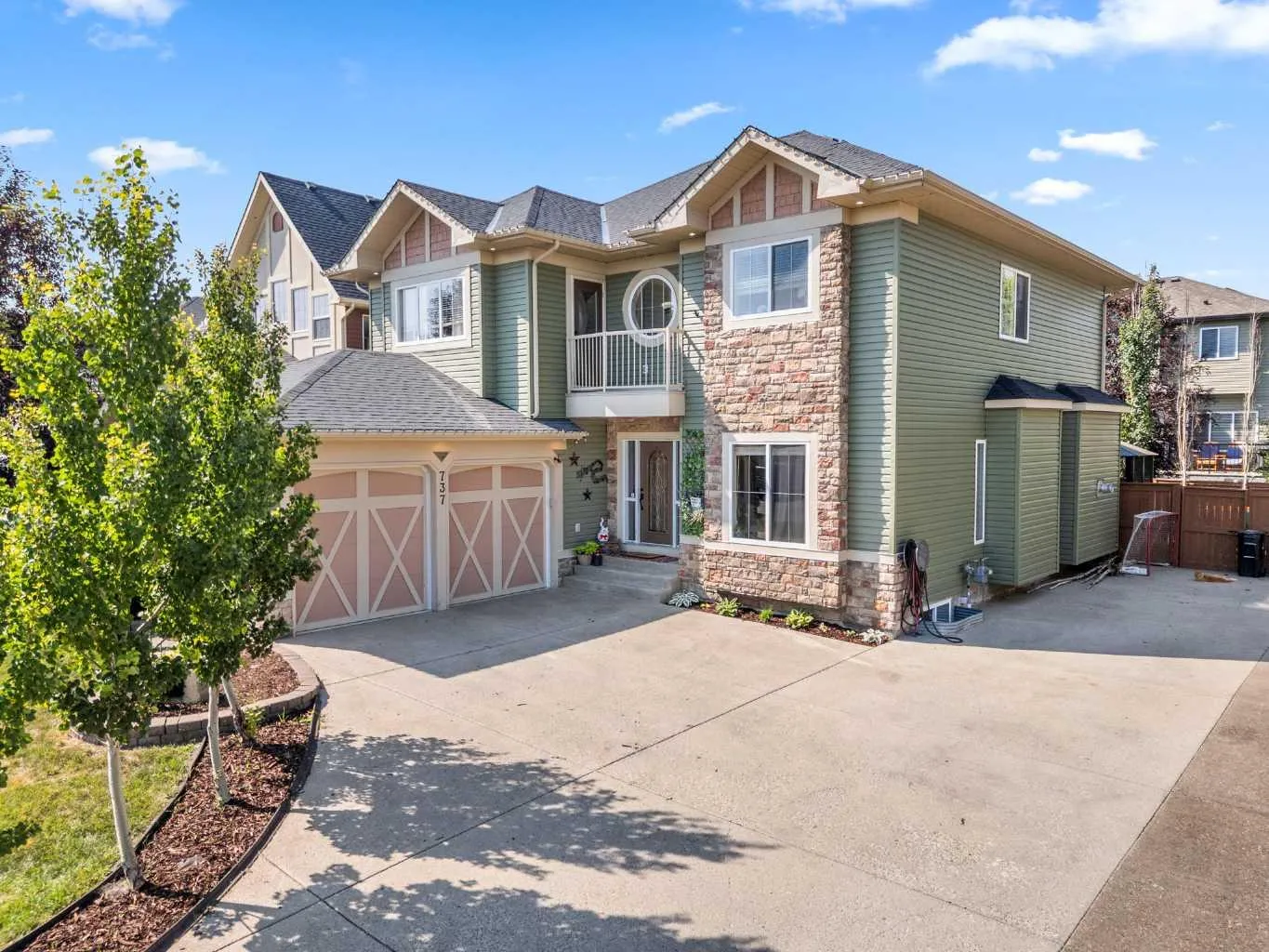737 Canoe Sw Avenue, Airdrie