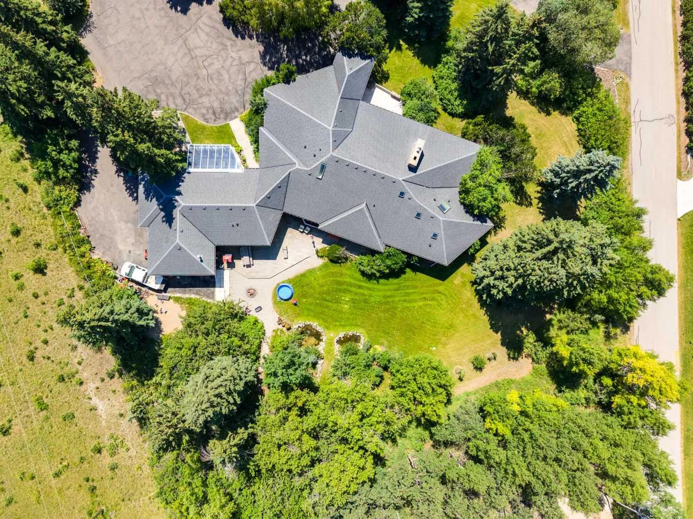 187 Slopeview Sw Drive, Calgary