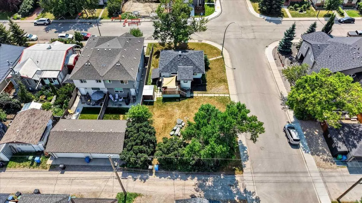 440 53 Sw Avenue, Calgary