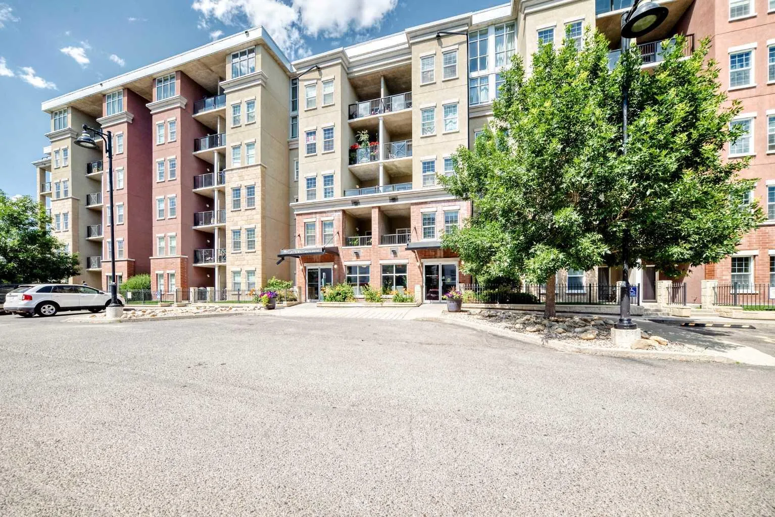 11811 Lake Fraser Se Drive Unit 5601, Calgary