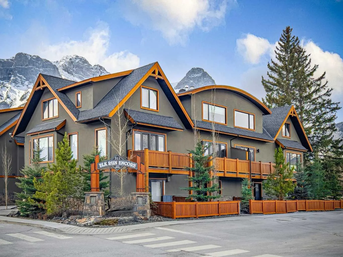 511 6th Avenue Unit 8, Canmore