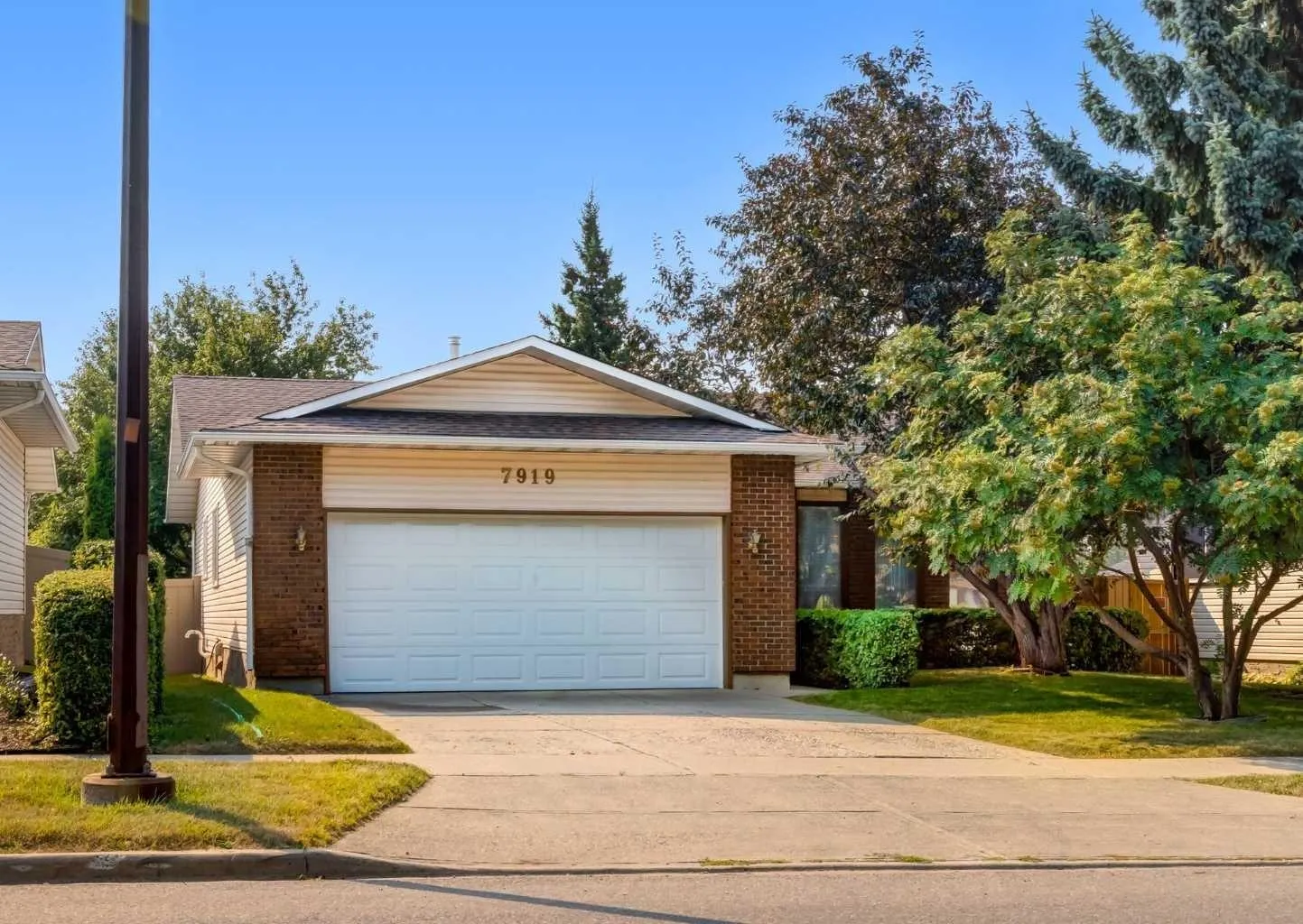 7919 Silver Springs Nw Road, Calgary