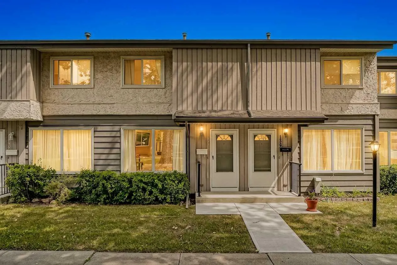 999 Canyon Meadows Sw Drive Unit 137, Calgary