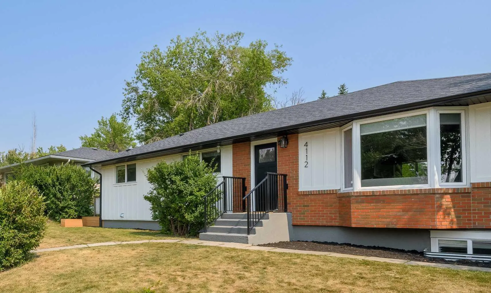 4112 19 Nw Street, Calgary