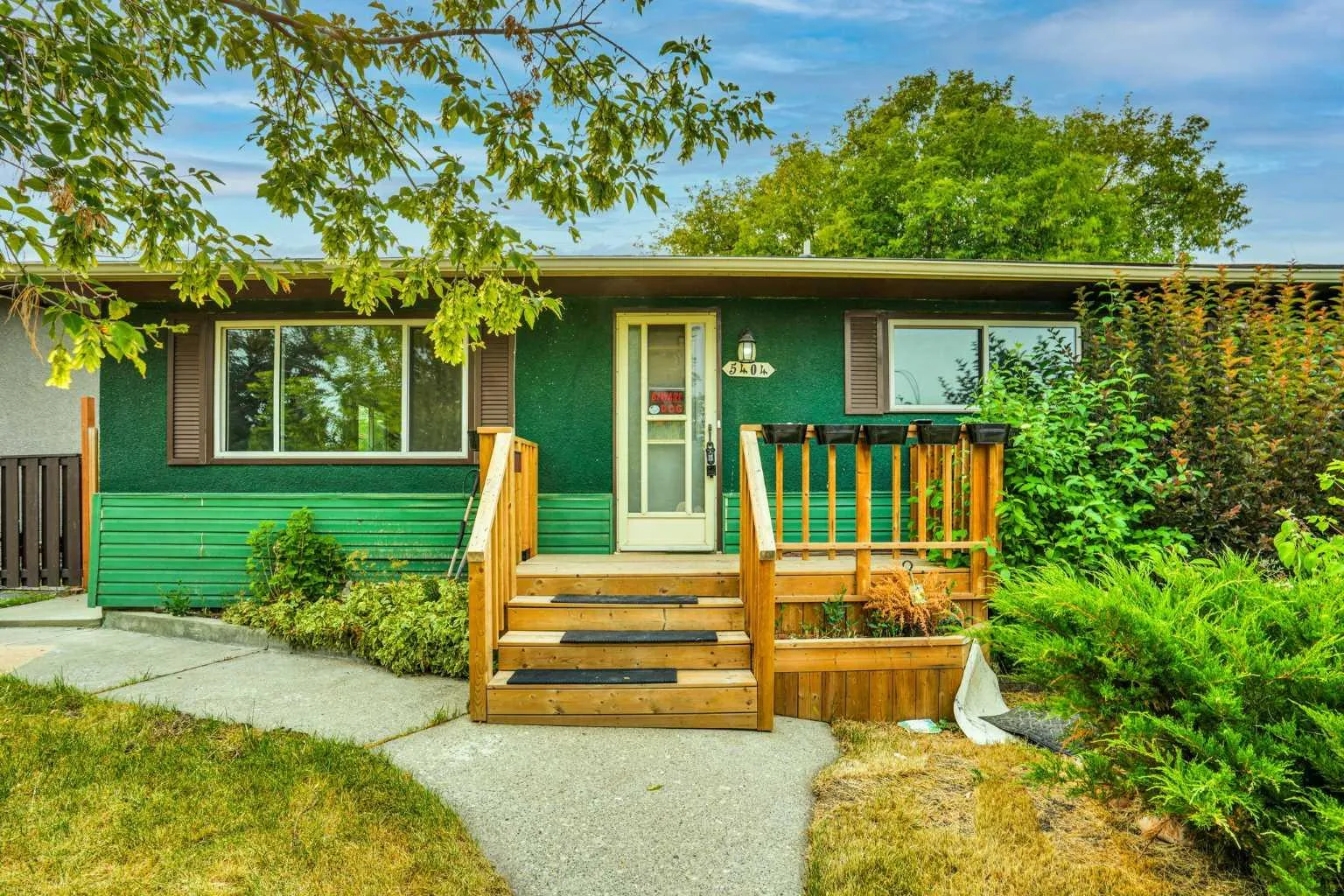 5404 Valentine Se Crescent, Calgary