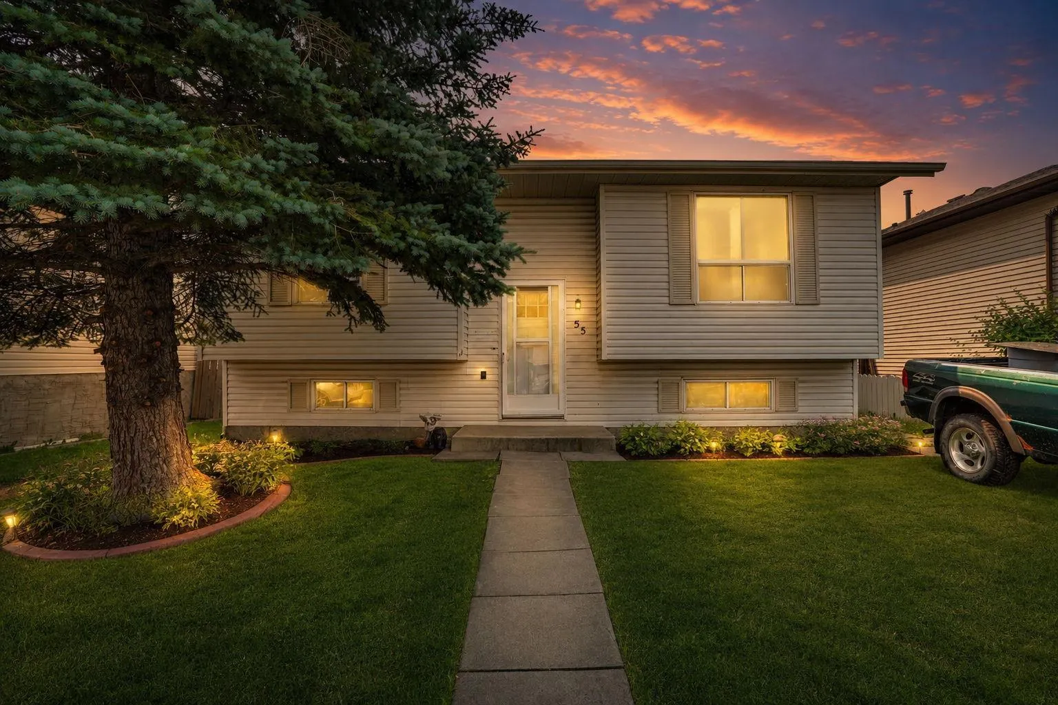 55 Falton Ne Close, Calgary