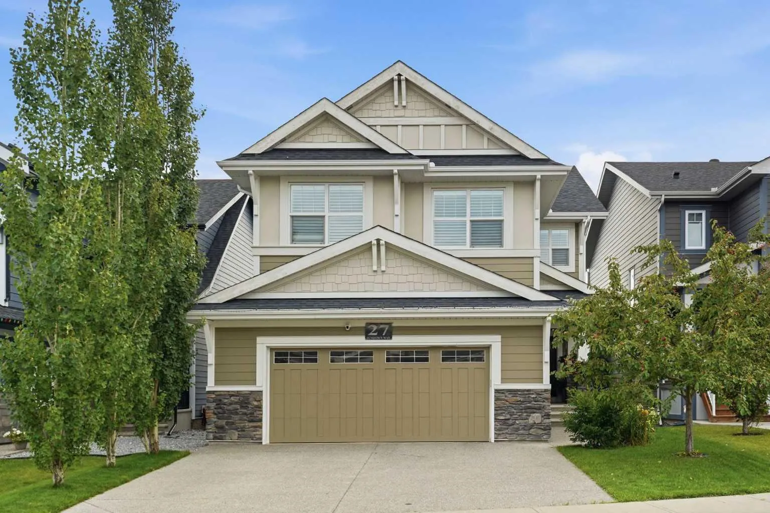 27 Sundown Way, Cochrane