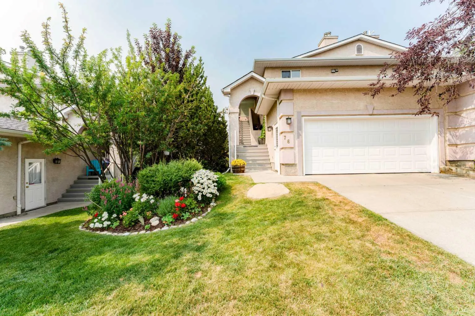 76 Sierra Morena Sw Green, Calgary