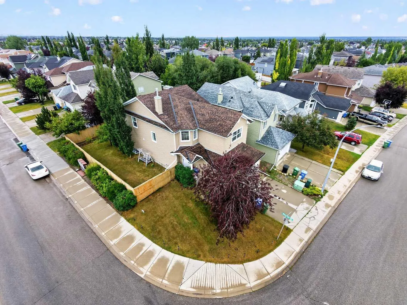 252 Bridlewood Sw Common, Calgary