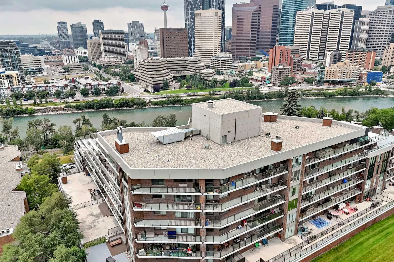 300 Meredith Ne Road Unit 101, Calgary