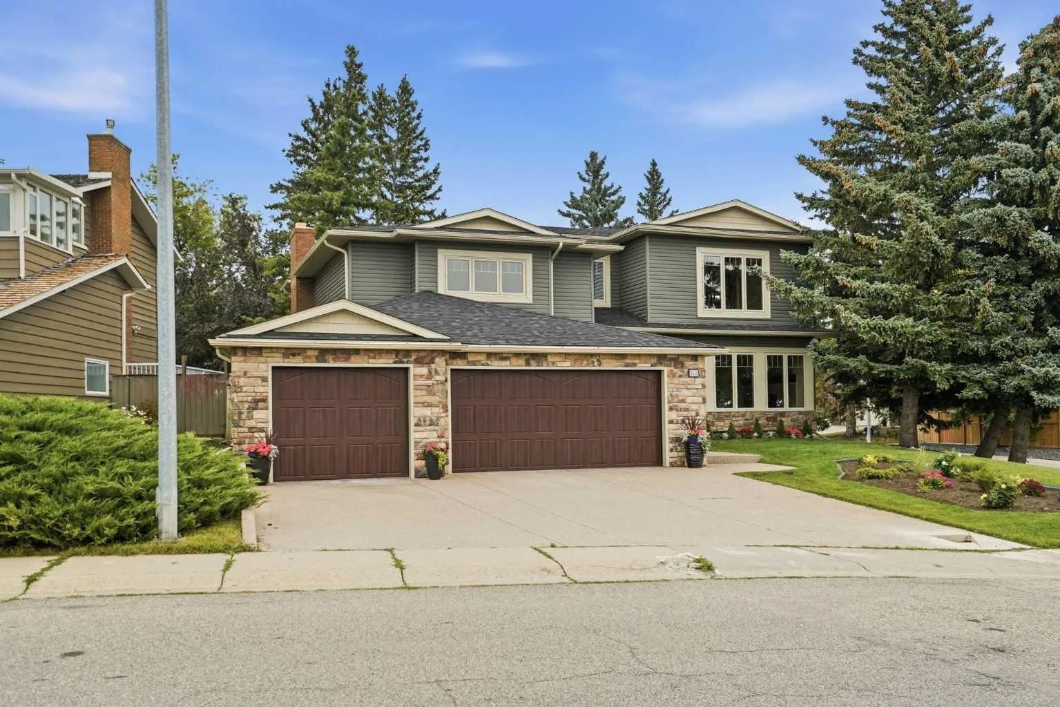 1131 Edgemont Nw Road, Calgary