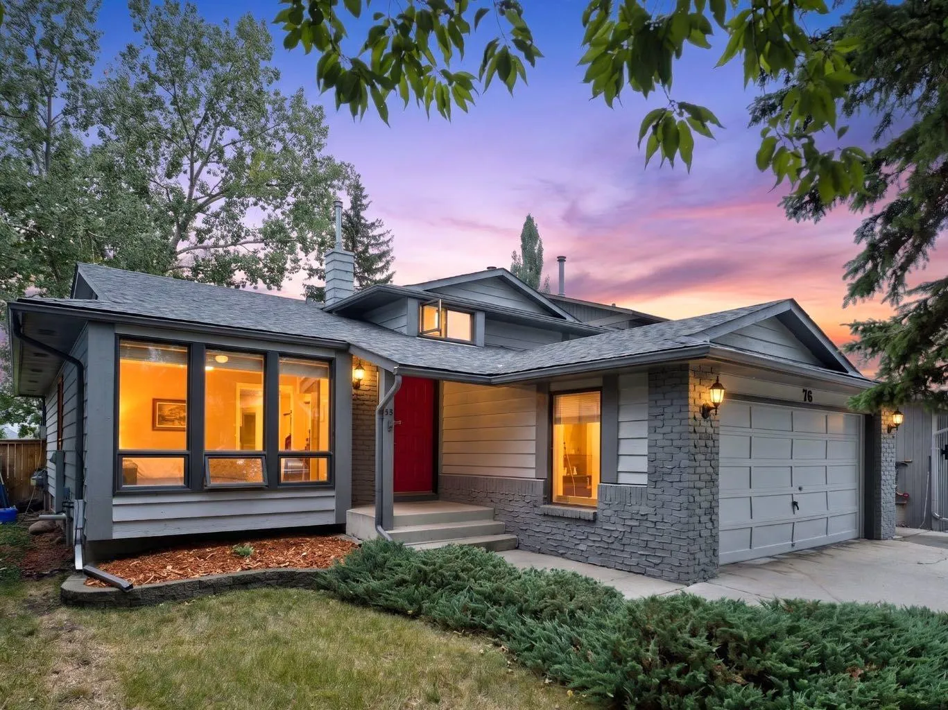 76 Deermoss Se Crescent, Calgary