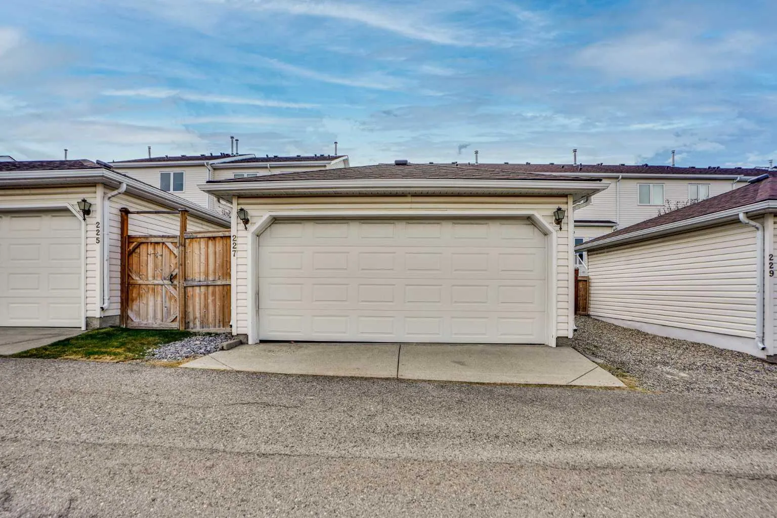 227 Citadel Nw Lane, Calgary