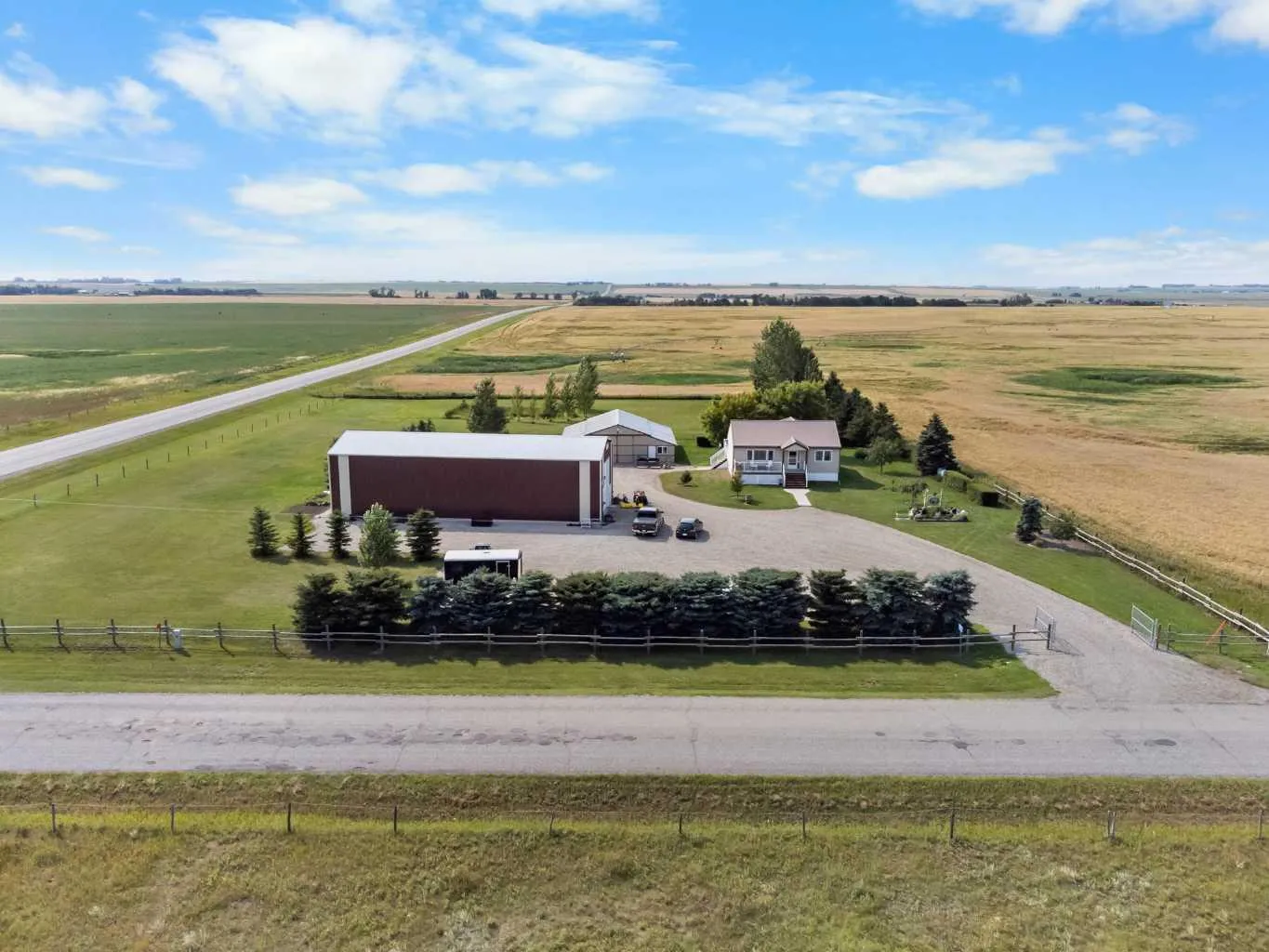 232006 Range Road 245, Wheatland County
